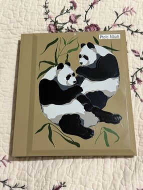 Lacquerware PHOTO ALBUM Tom Taylor Gift of Nature “PANDA PANDA” hold 48 photos